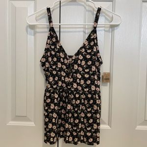 NEW American Eagle Flower Top